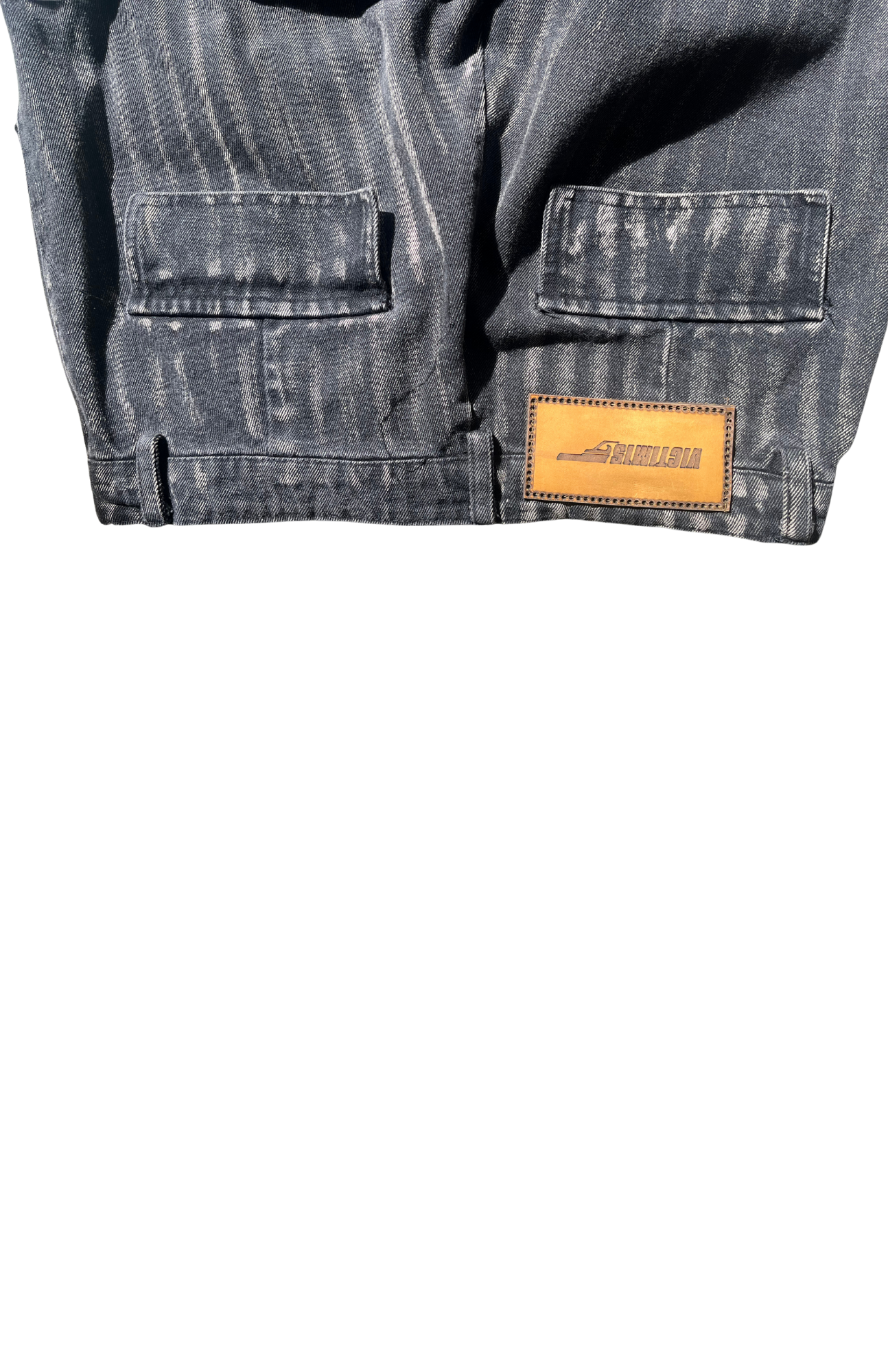 VICTIM15 LA'FLAR image 3